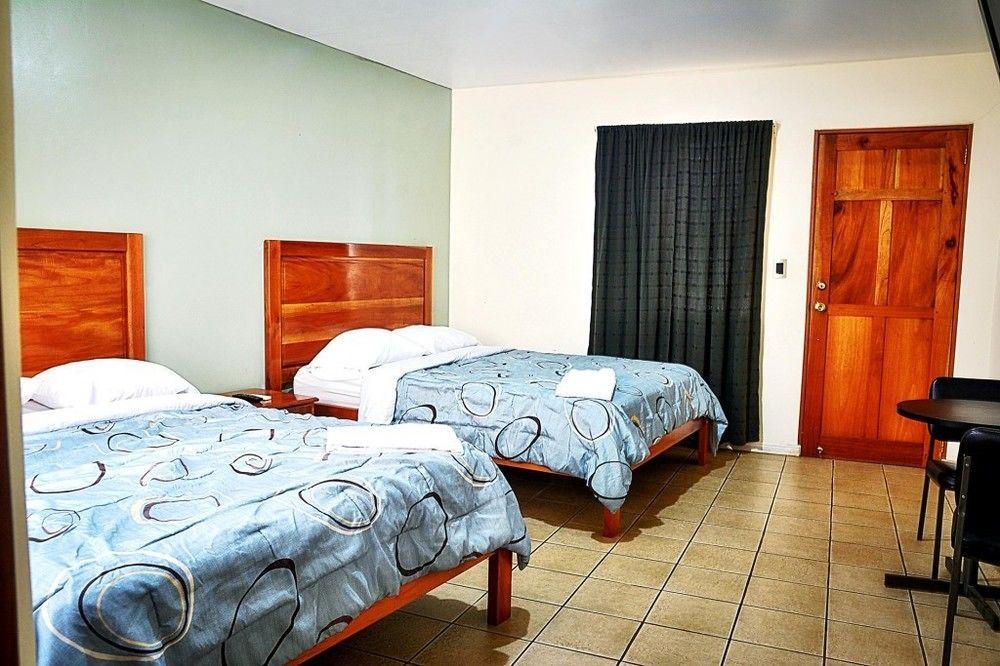 Hotel La Villa Quesada  Luaran gambar